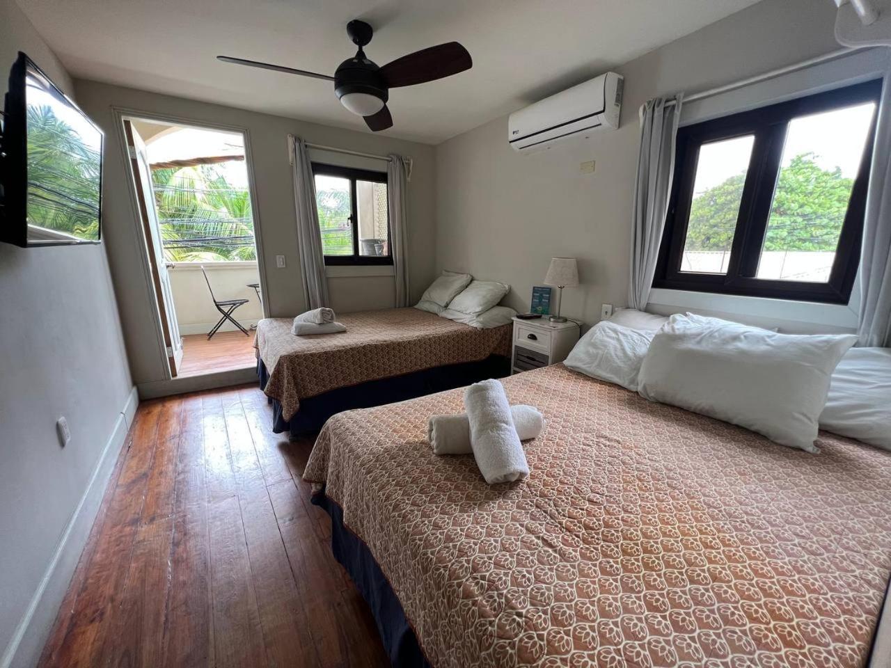 Hotel Miramar Уест Енд Екстериор снимка